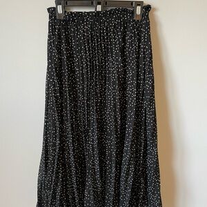Elegant Black Polka Dot Skirt